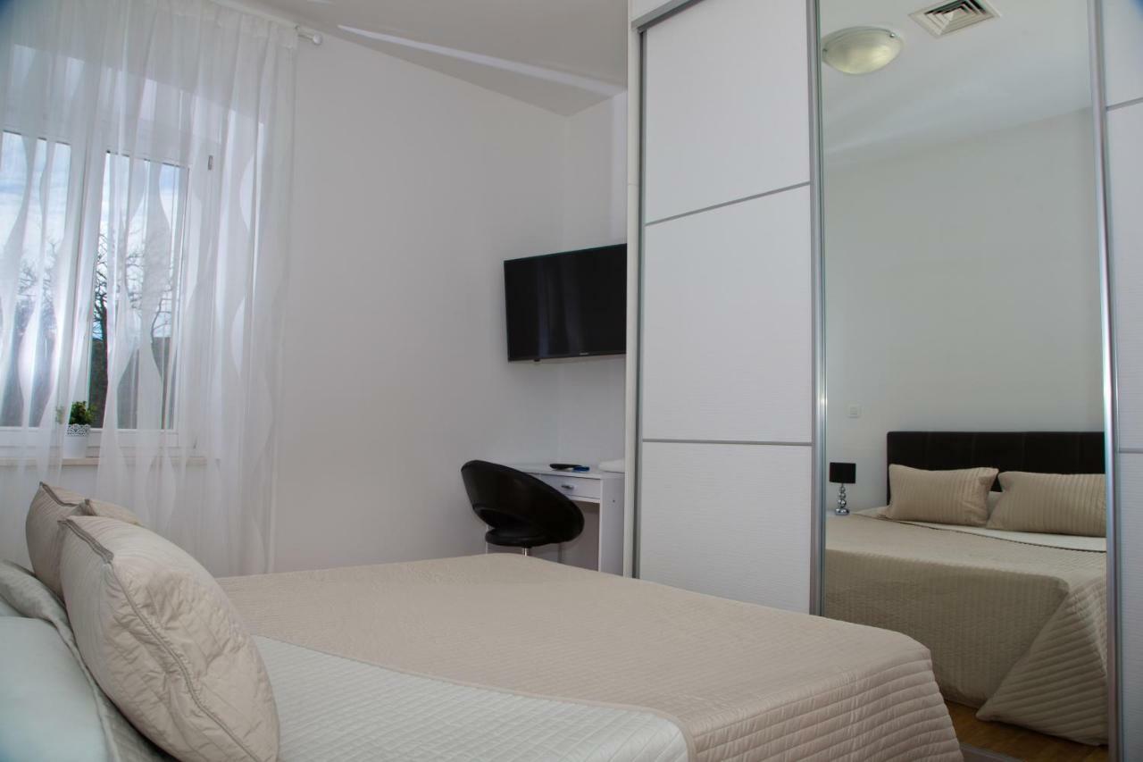 דוברובניק Apartments Victoria מראה חיצוני תמונה