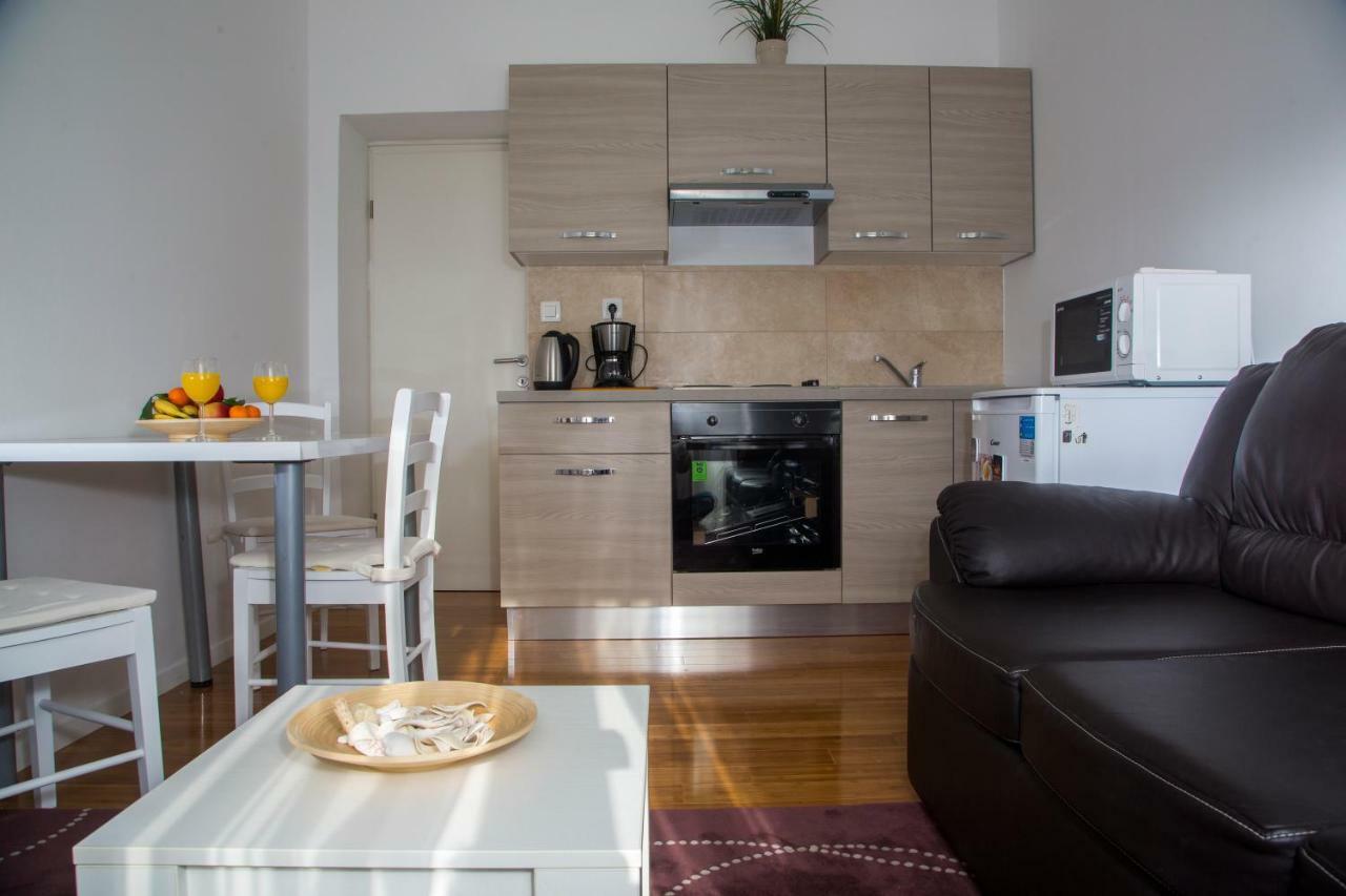 דוברובניק Apartments Victoria מראה חיצוני תמונה