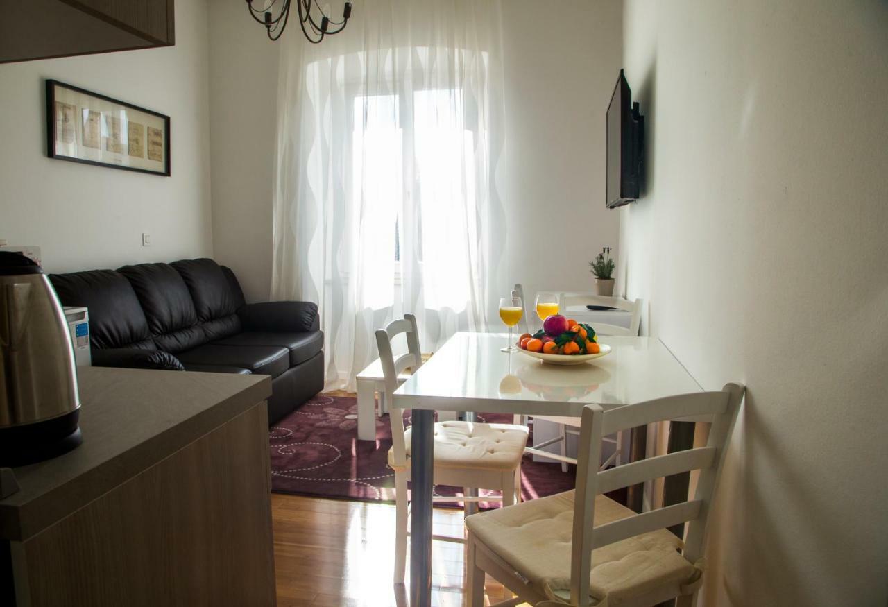 דוברובניק Apartments Victoria מראה חיצוני תמונה